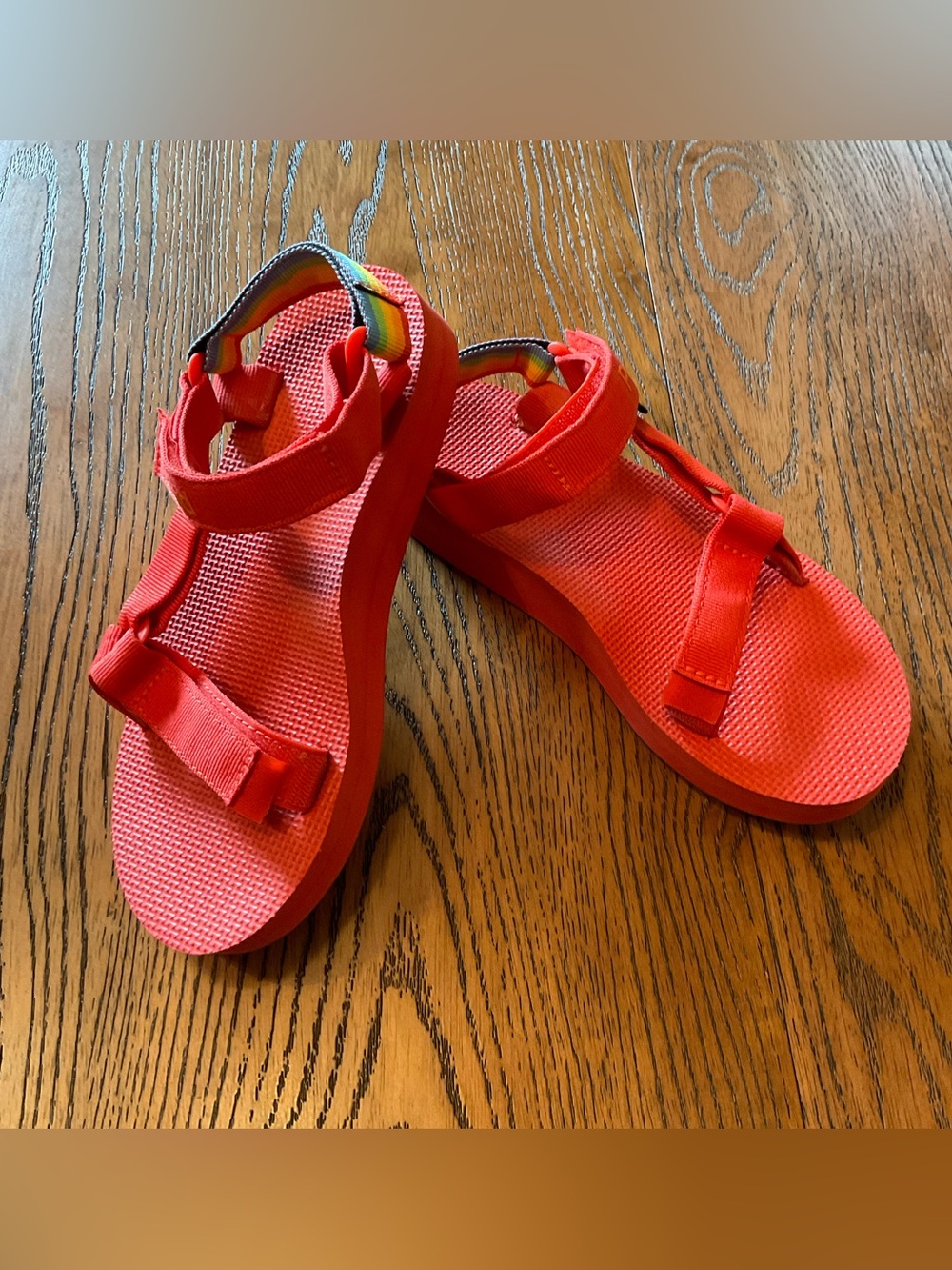 Teva X Polaroid Bright Orange / Rainbow Sport Sandals. Size 7